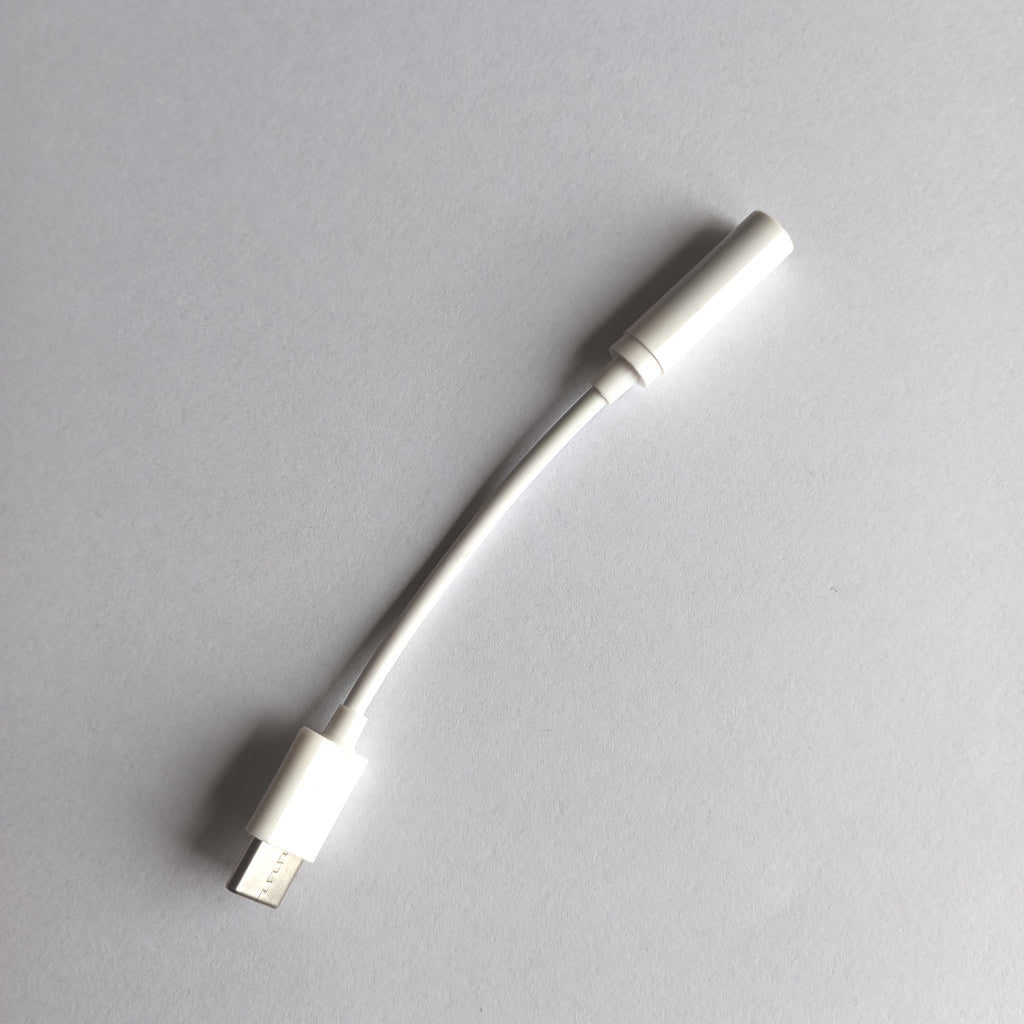 USB Type-C į 3.5 mm ausinių adapteris – Type-C (male) į 3.5 mm (female) garso kabelis, 1 vnt.
