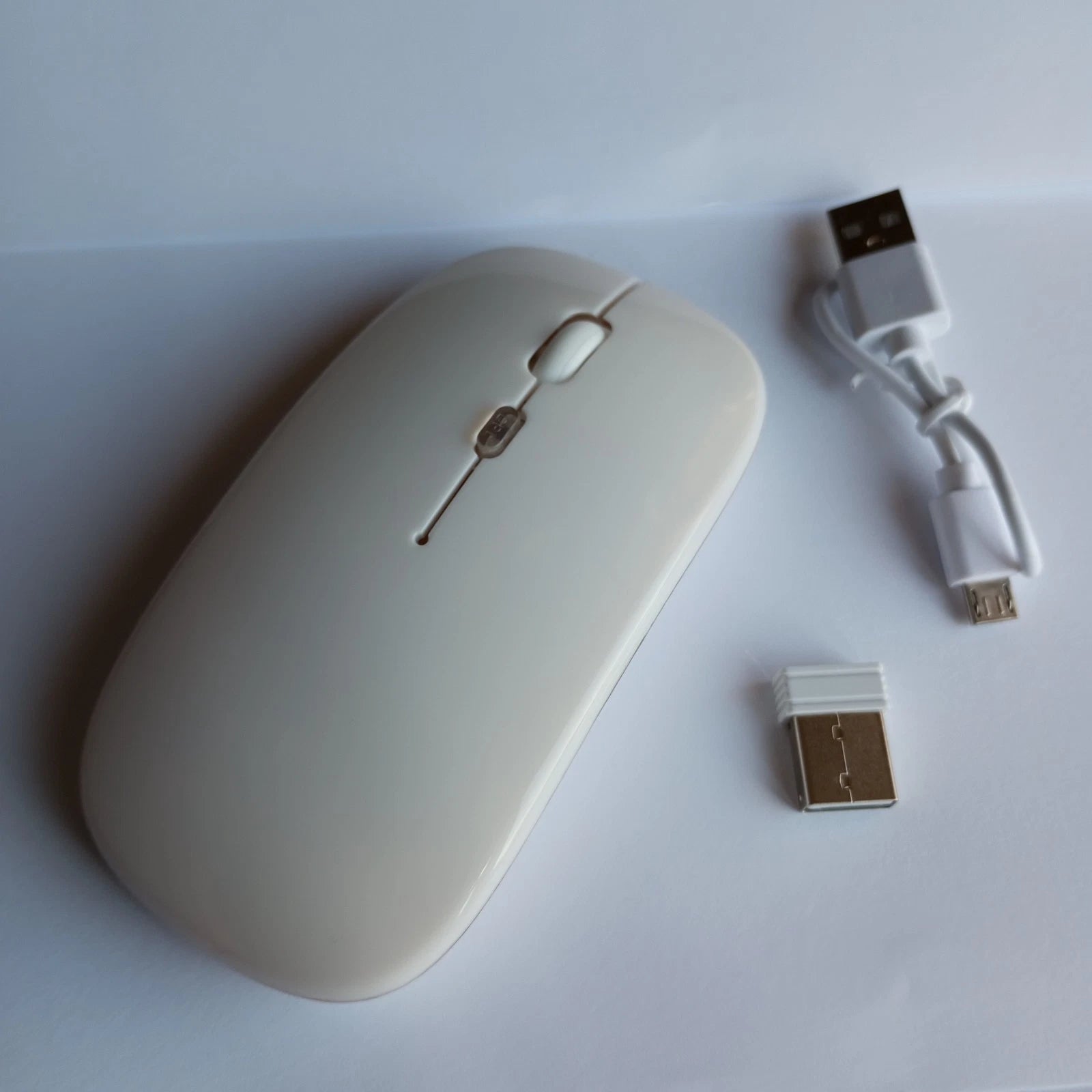 Belaidė 2.4G RGB pelė – tylus mygtukų paspaudimas, įkraunama, USB + Bluetooth, PC / Laptop / iPad
