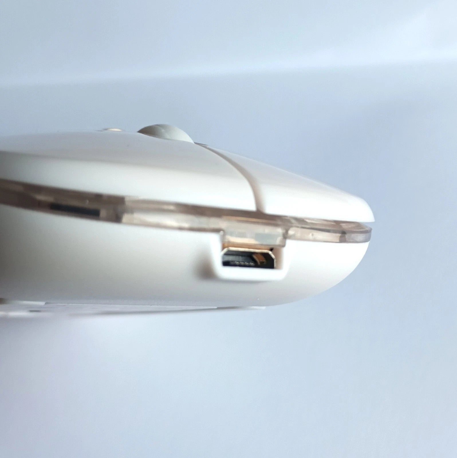 Belaidė 2.4G RGB pelė – tylus mygtukų paspaudimas, įkraunama, USB + Bluetooth, PC / Laptop / iPad